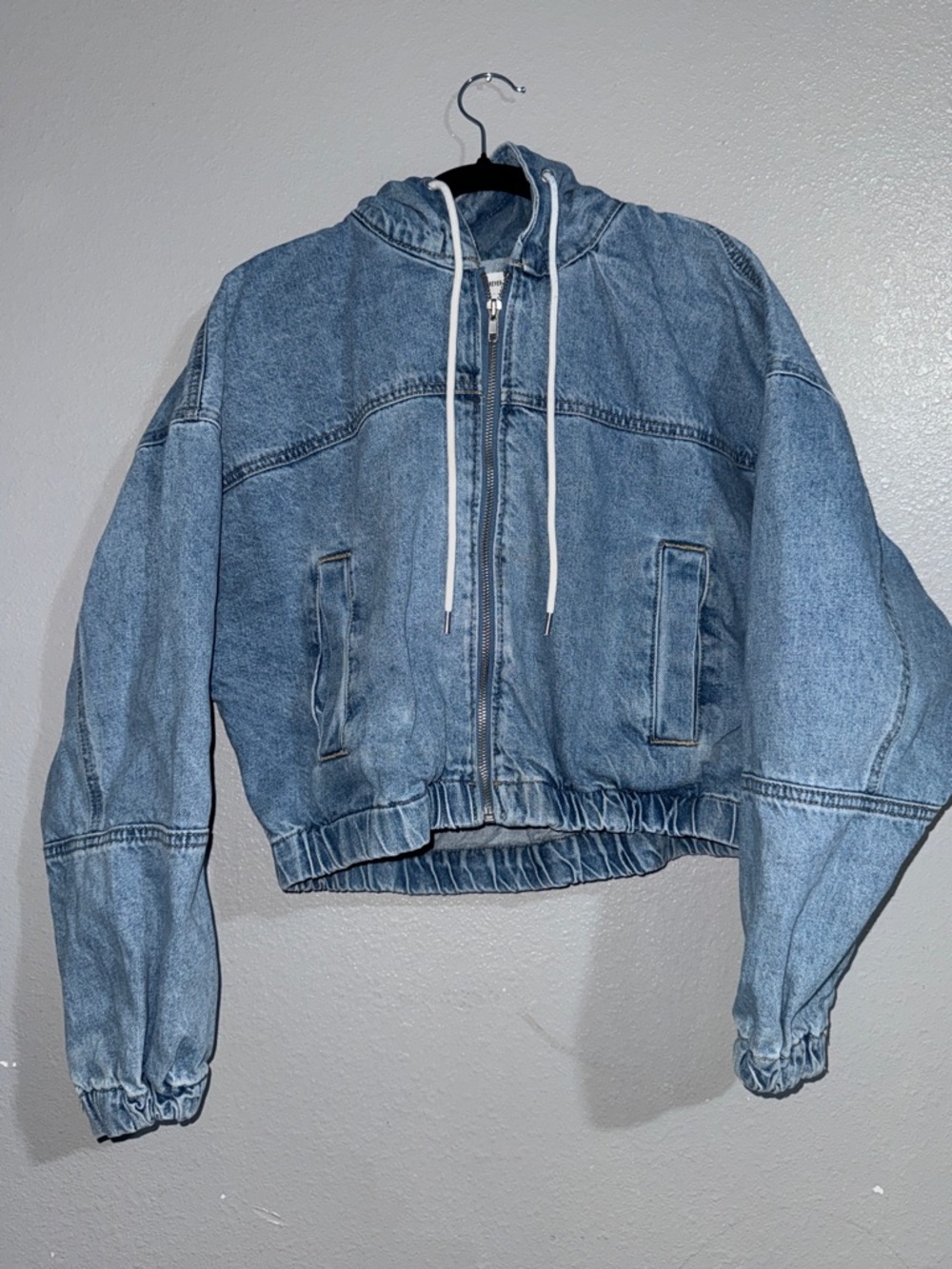 Forever 21 Light Blue cropped Denim Zip Hoodie Jacket